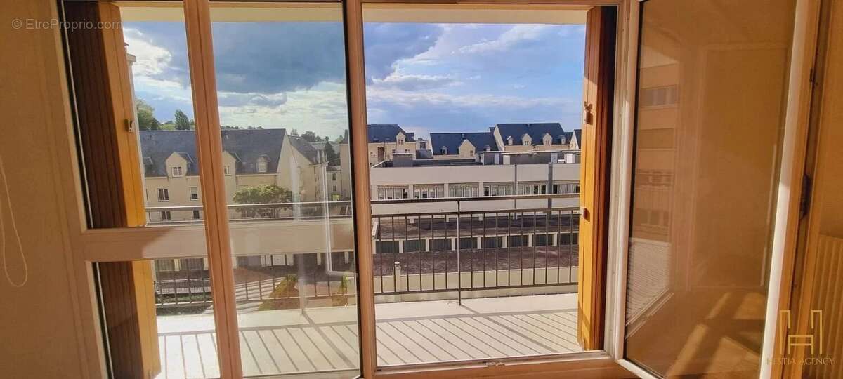 Appartement à VERSAILLES