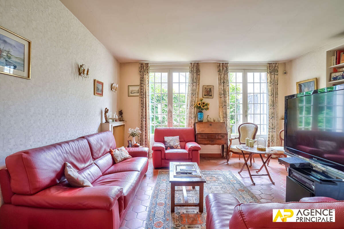 Maison à MAISONS-LAFFITTE