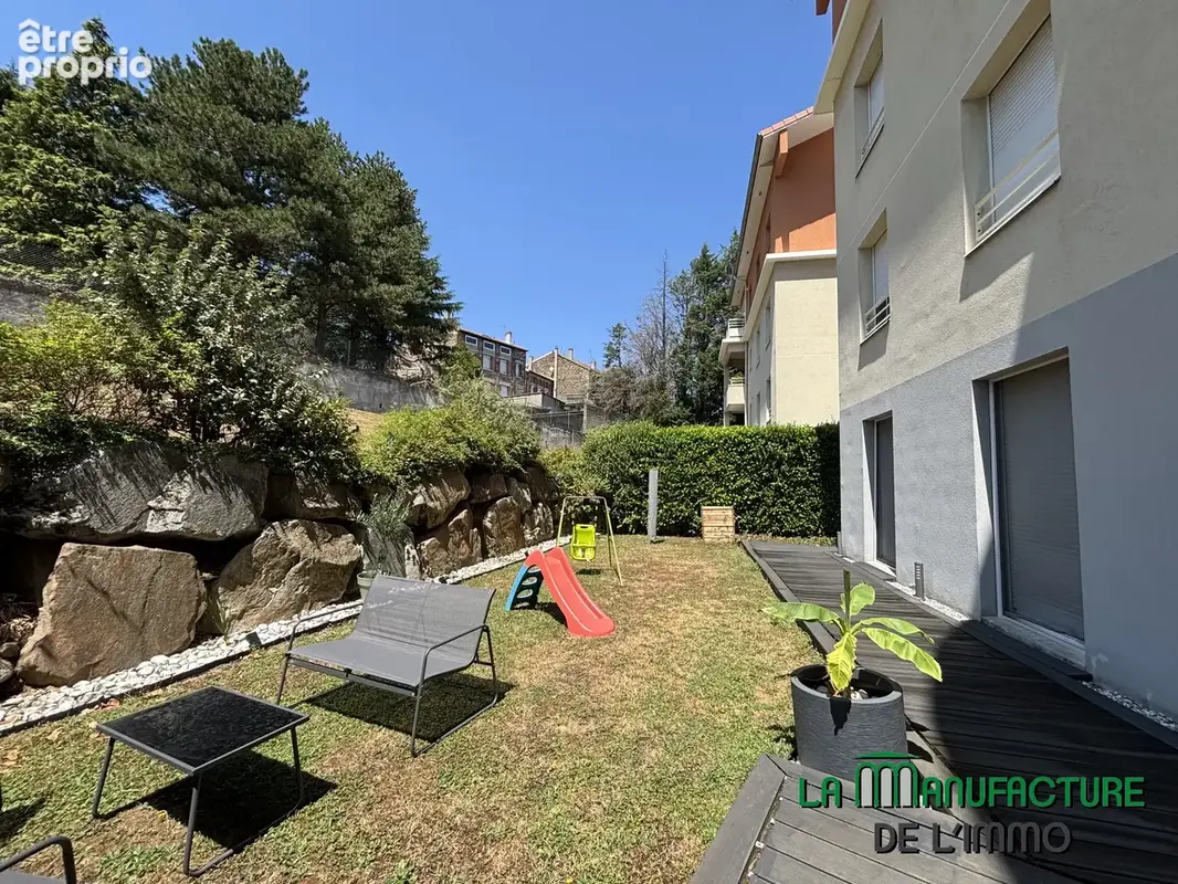Appartement saint jean bonnefonds - t3 en rez de jardin de 72,11m2 avec terrasse et jardin - photo 3