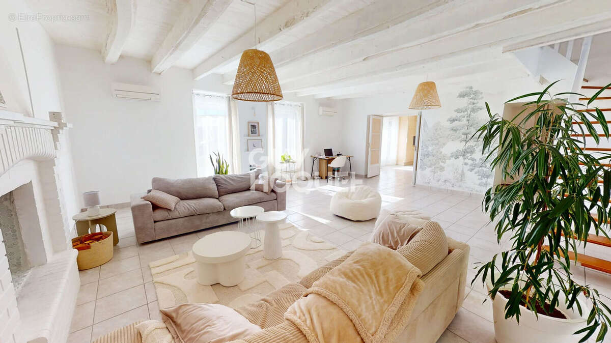 Maison  5 pièce(s) - photo 3