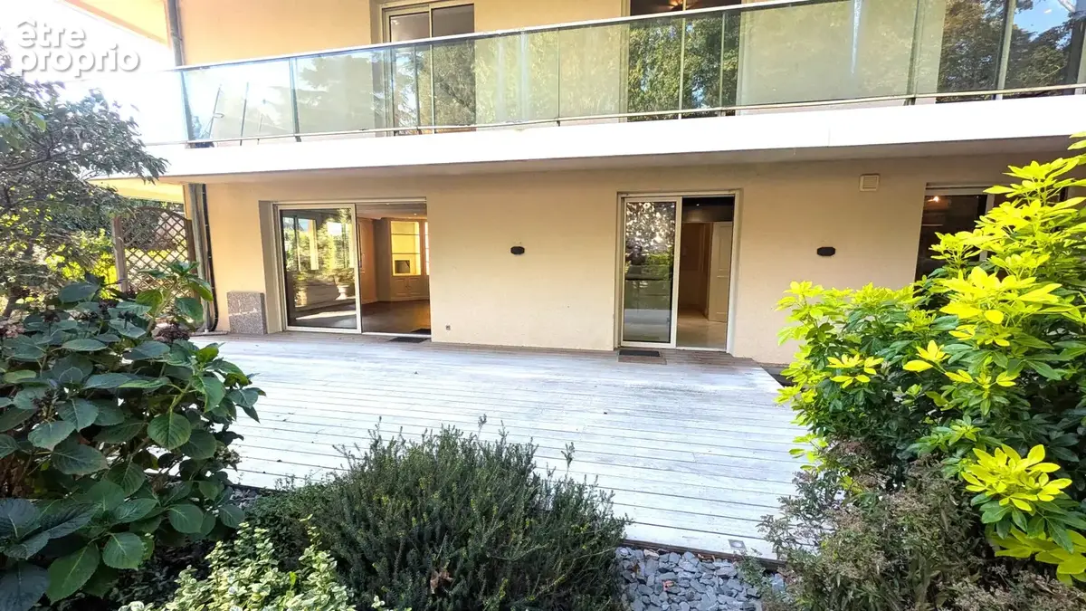 Achat-vente laval appartement  de 180 m² quartier gare - centre ville - photo 14