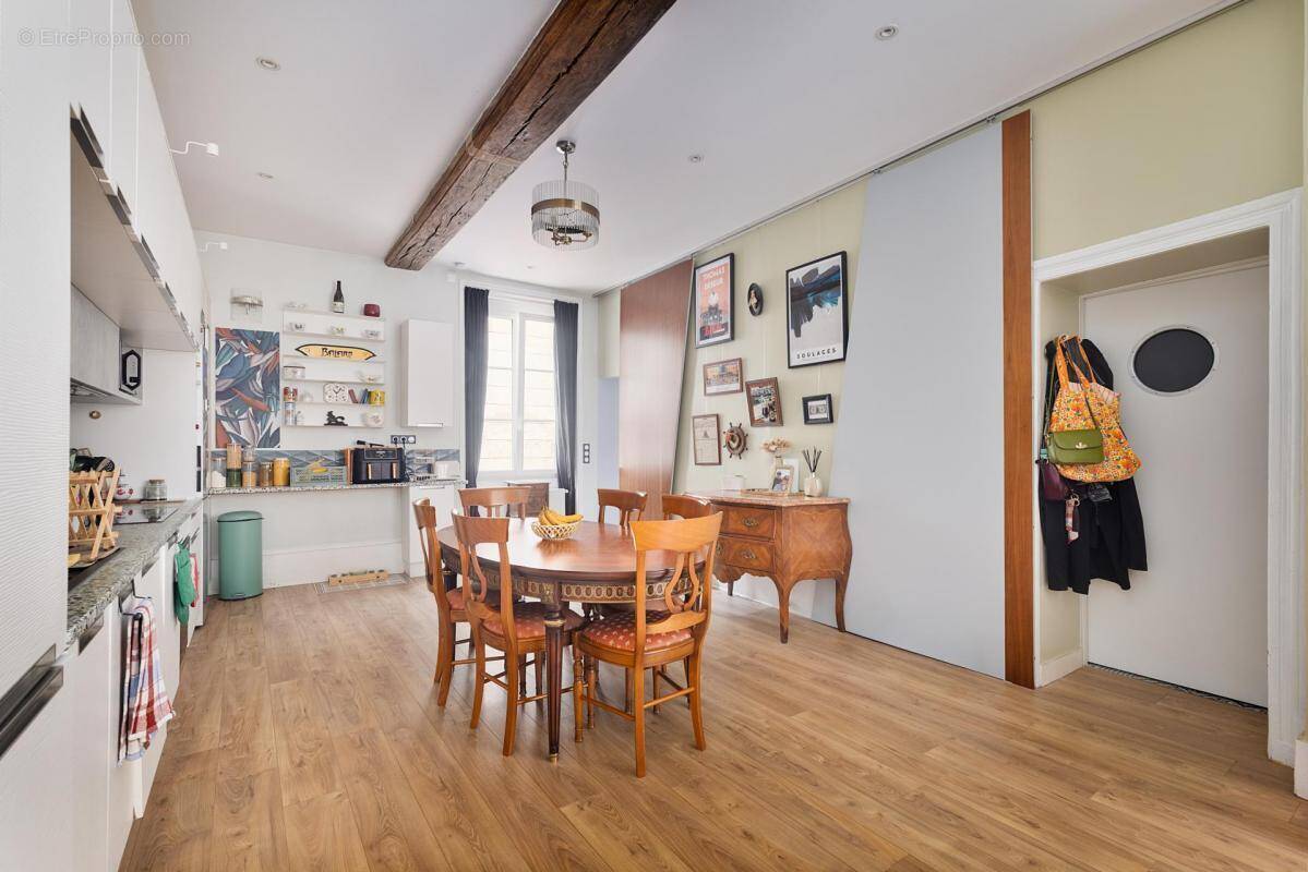 Appartement à COMPIEGNE