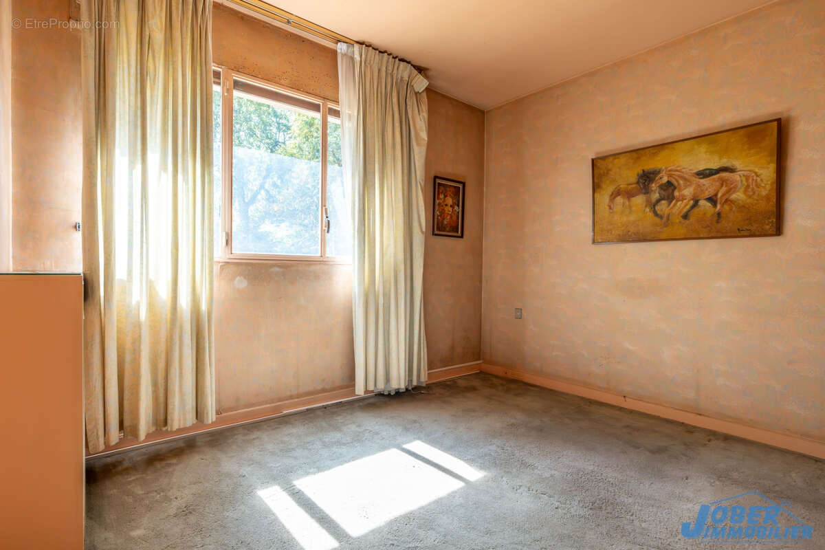 Appartement à NOGENT-SUR-MARNE