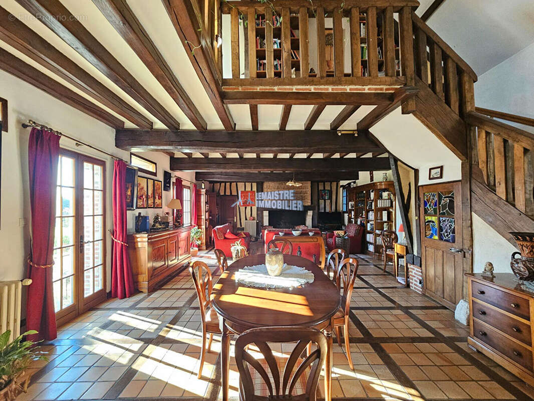 Maison à OCTEVILLE-SUR-MER