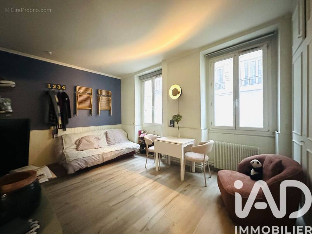 Photo 1 - Appartement à PARIS-17E
