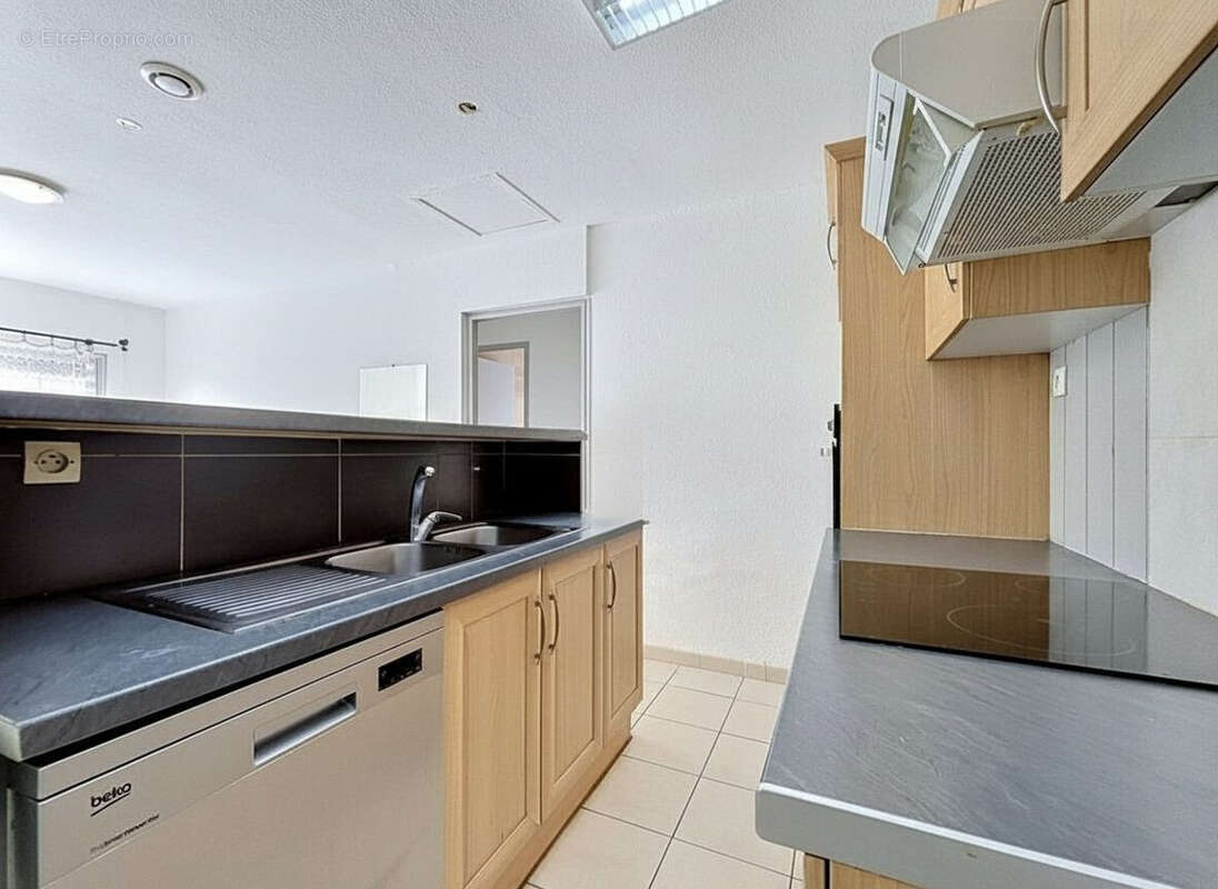 Maison 120 m² à Saint-Cyprien  - photo 4