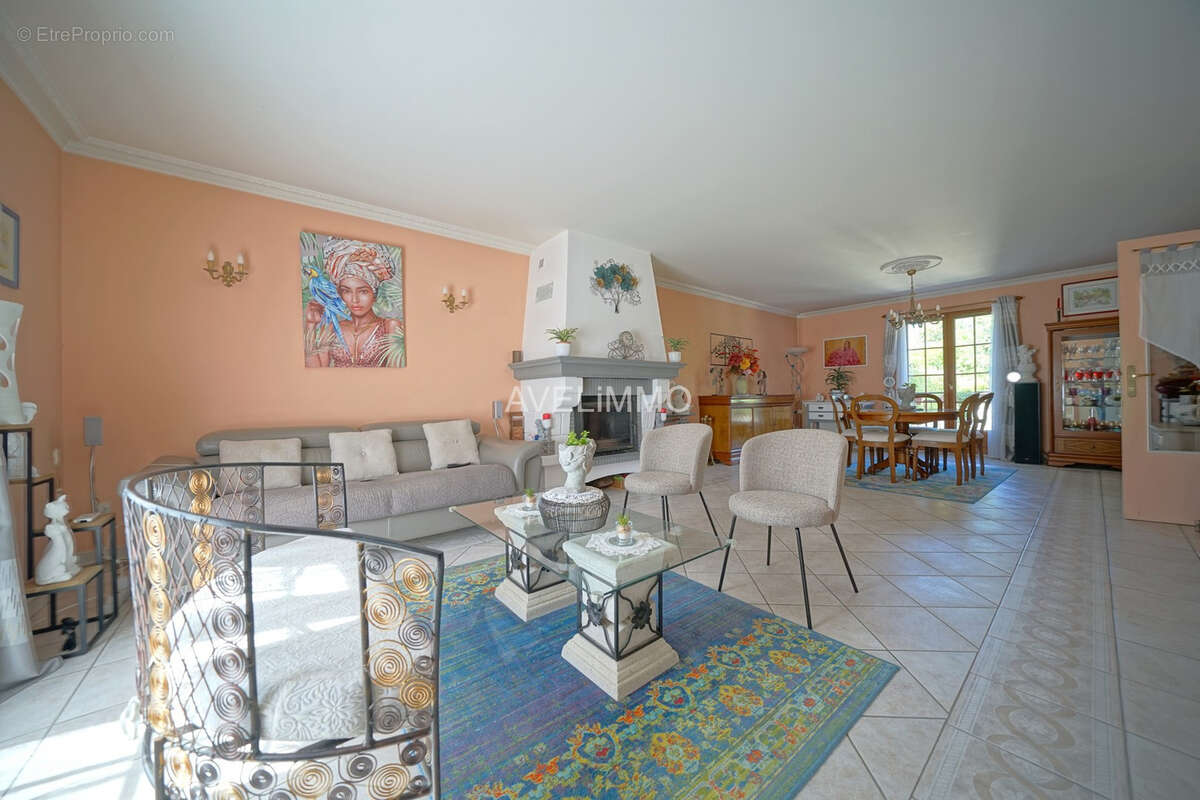 Maison à VILLIERS-SAINT-FREDERIC