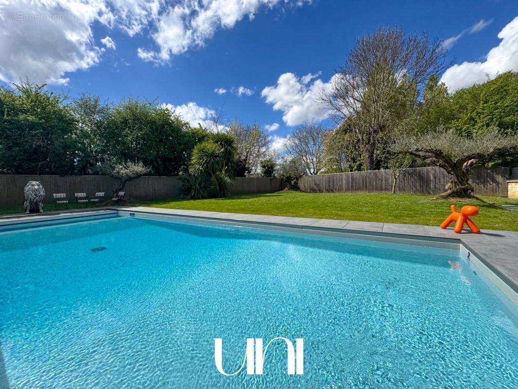 Maison à SAINT-CONTEST