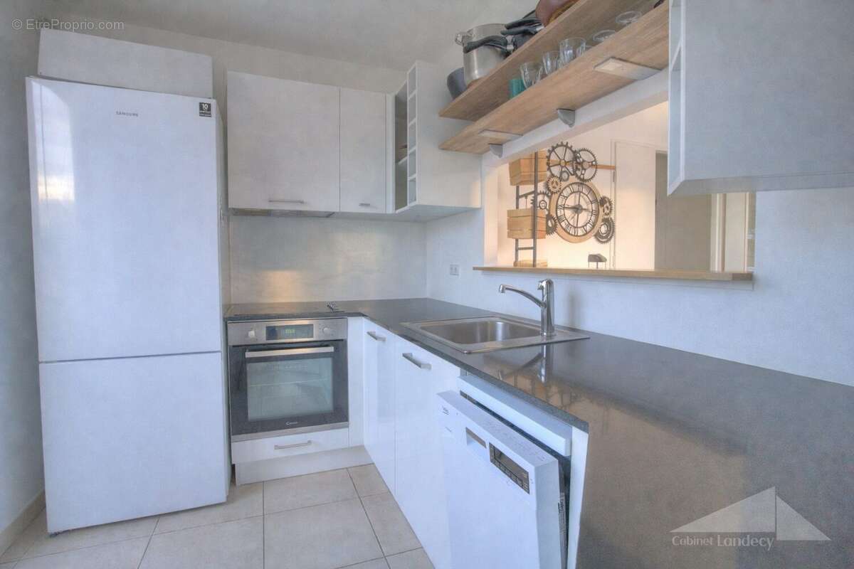 Appartement à FERNEY-VOLTAIRE