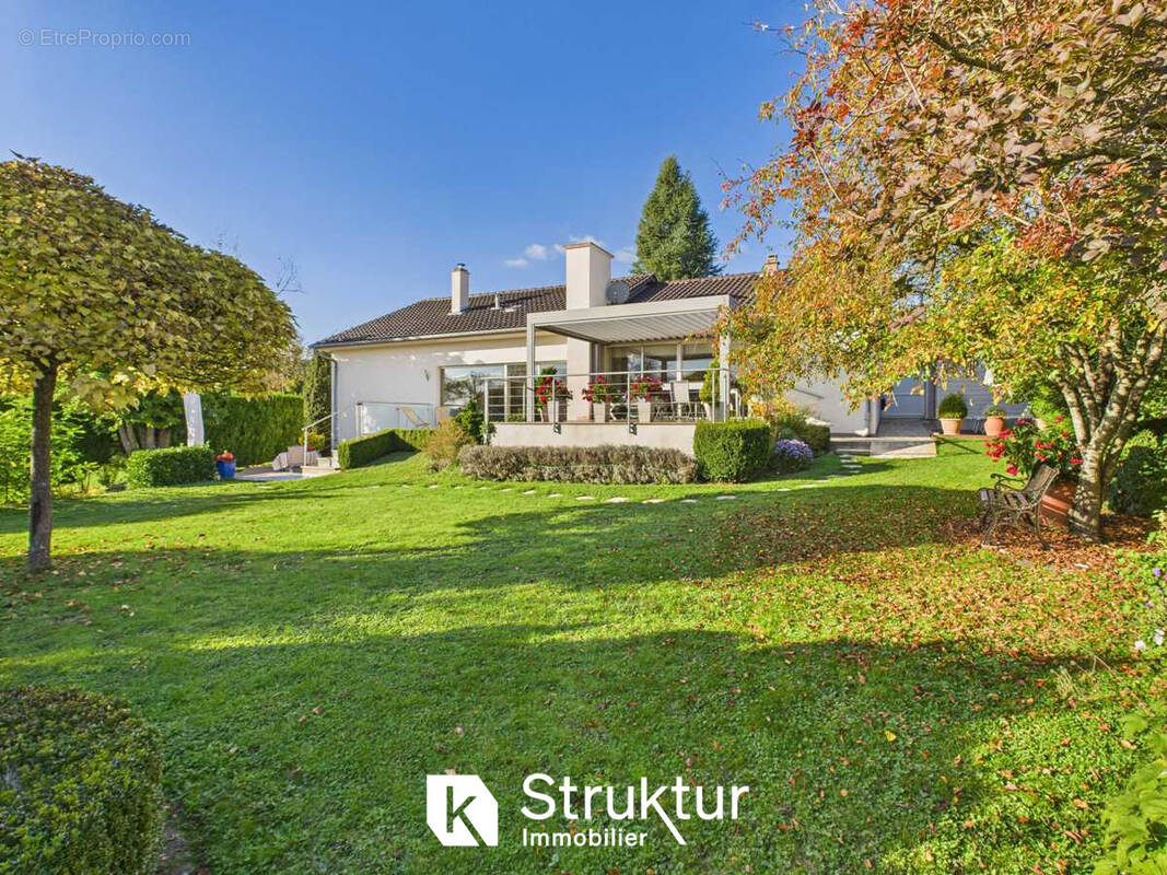 Maison à METZERVISSE