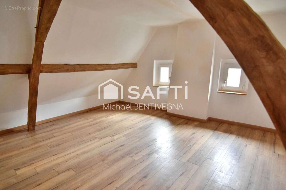 Photo 4 - Maison à MONCHECOURT