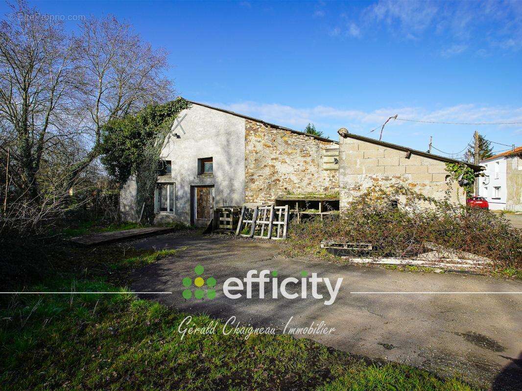 Maison à SAINT-PHILBERT-DE-GRAND-LIEU