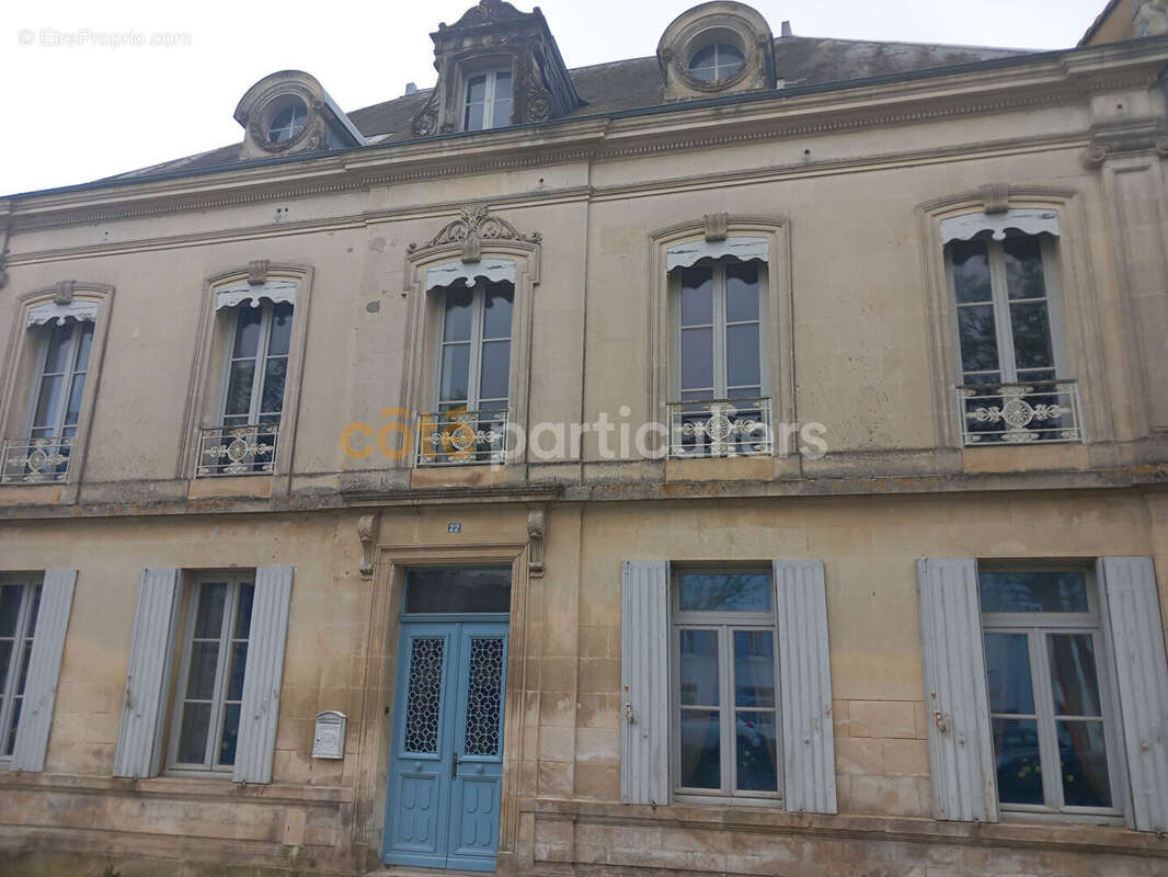 Maison à CORME-ROYAL