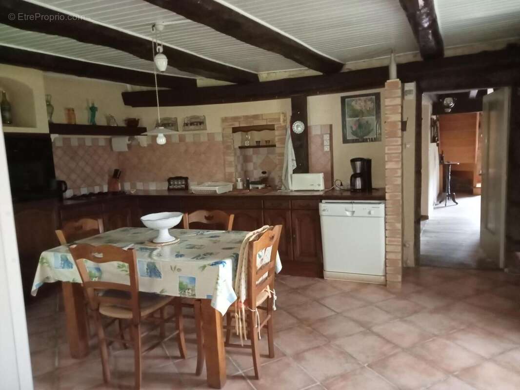 Photo 5 - Maison à SAINT-JEAN-ROURE