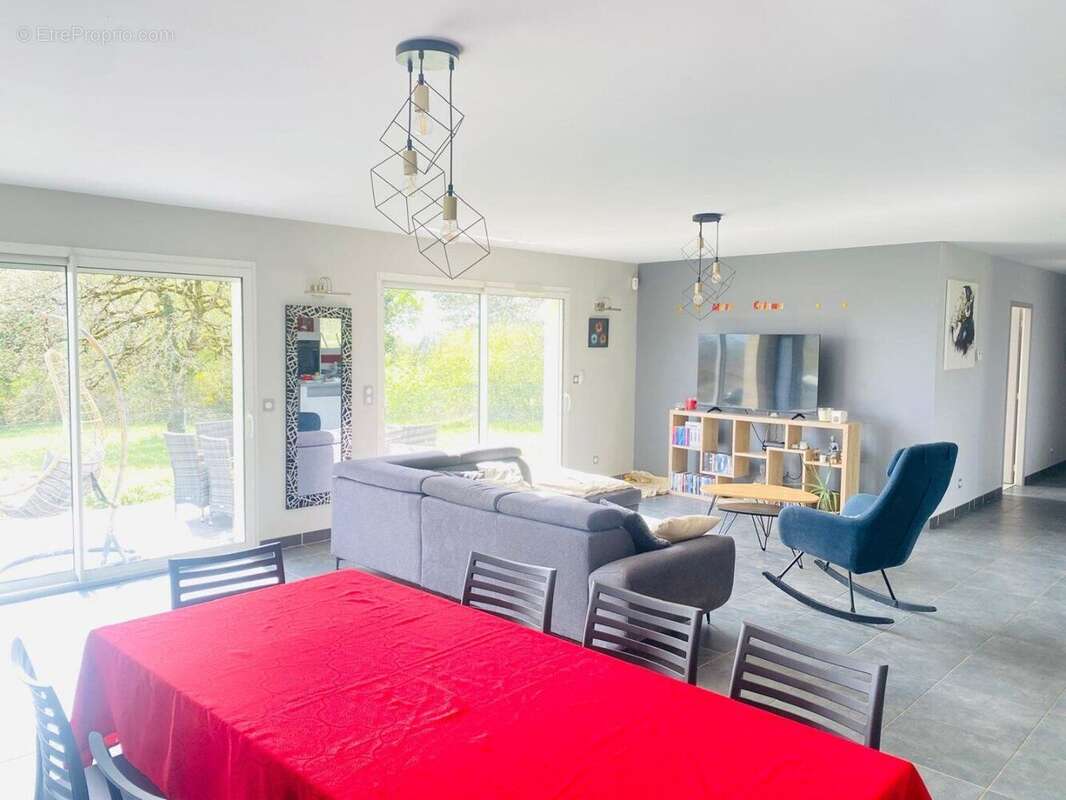 Maison familiale 130 m² avec grande pièce de vie - photo 5
