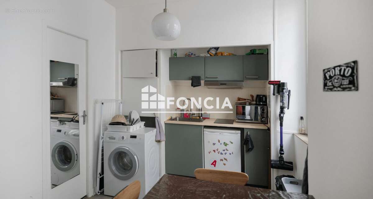 Studio rénové 25 m² – Centre-ville / Martroi – Investissement locatif - photo 3