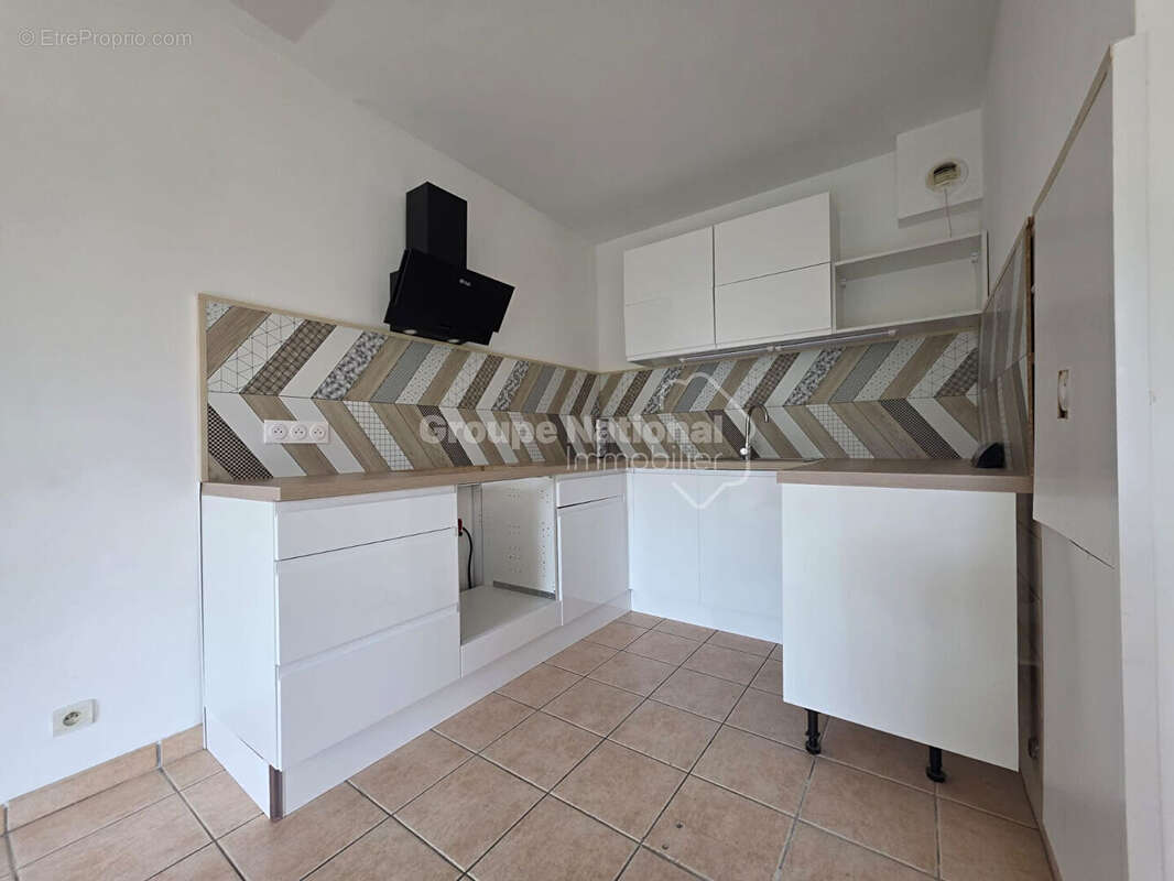 Appartement - Type 2 - Terrasse et stationnement privatif - photo 5