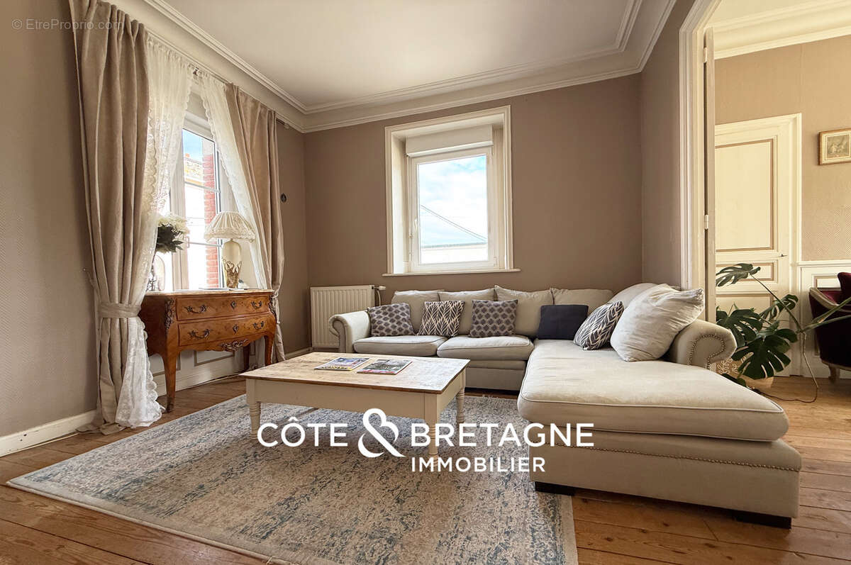 Maison à ETABLES-SUR-MER