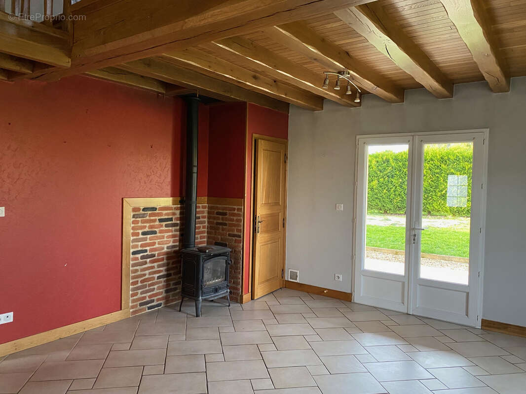 Maison à AUBETERRE-SUR-DRONNE