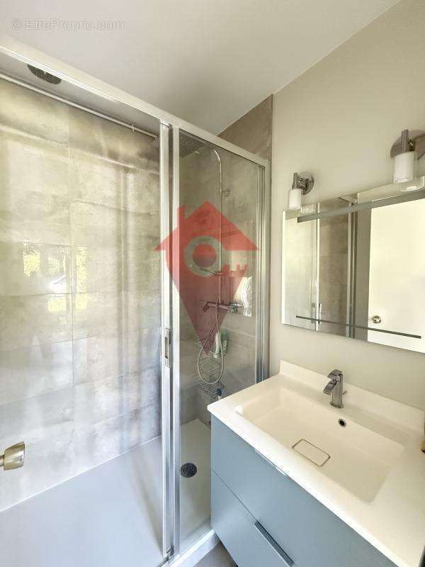 Maison à VERNOUILLET