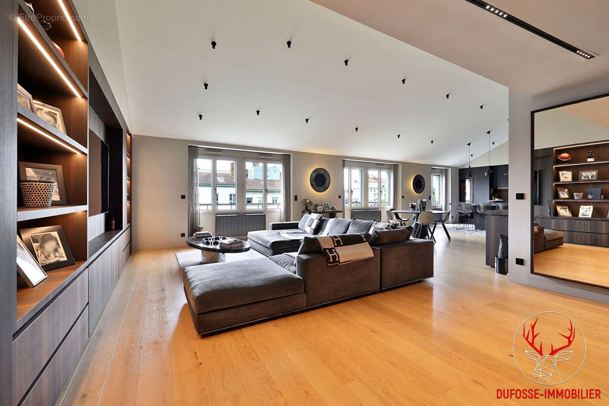Appartement à LYON-6E