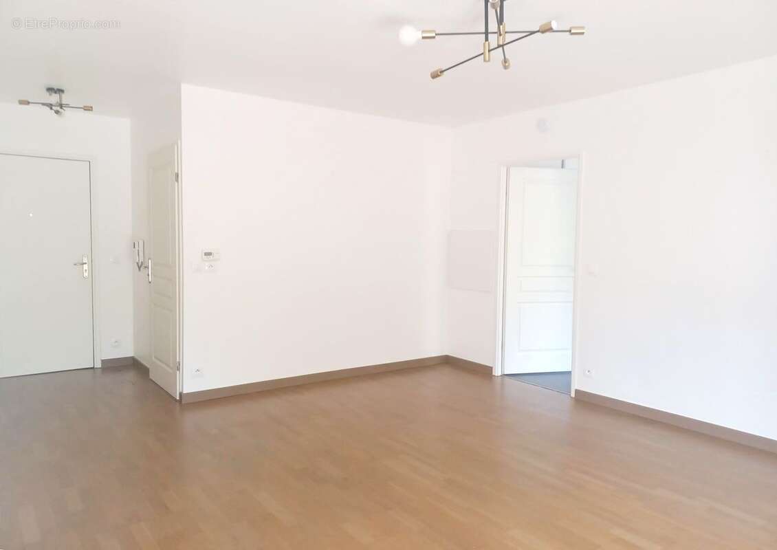 Appartement à VILLENEUVE-LE-ROI