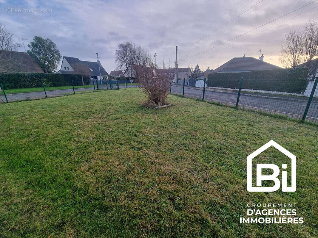 Maison à HERMANVILLE-SUR-MER