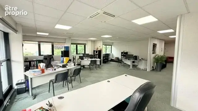 Commerce 161 m² à Scionzier  - photo 2