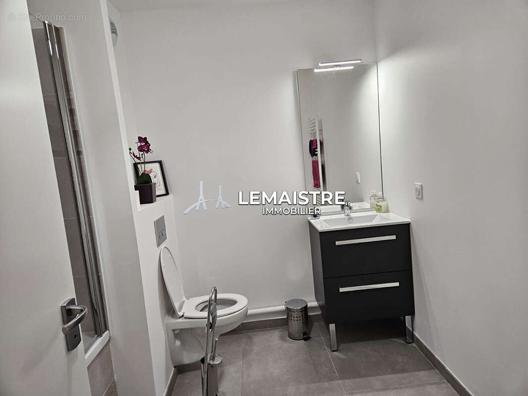 Appartement à MONT-SAINT-AIGNAN
