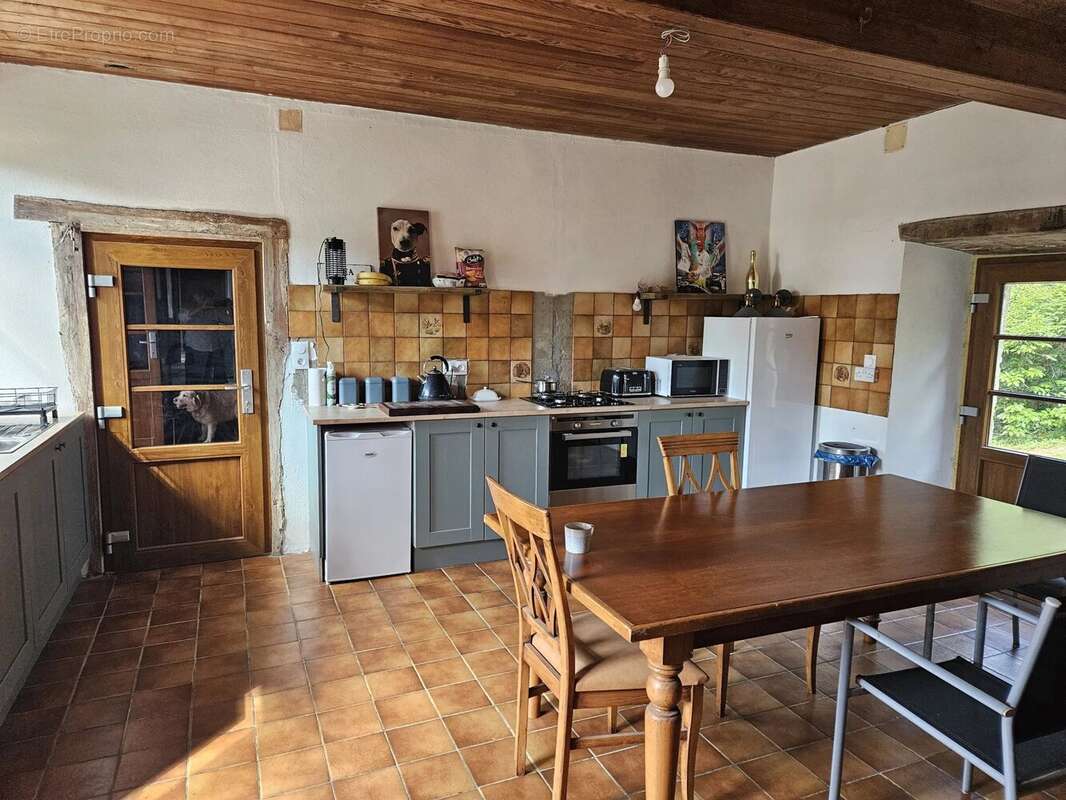 Maison à CROUSEILLES