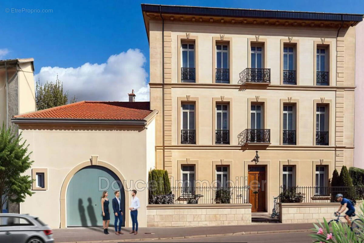 Appartement à THEZAN-LES-BEZIERS
