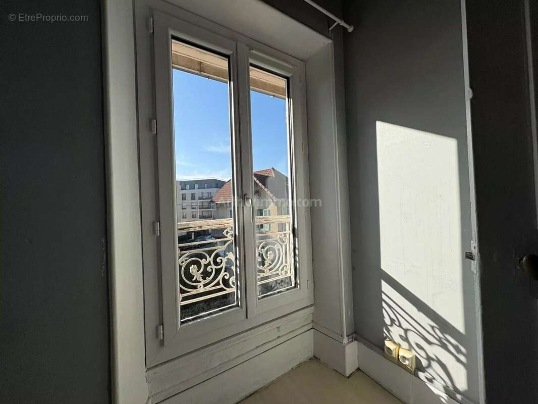 Appartement à SAINT-MARTIN-D'HERES