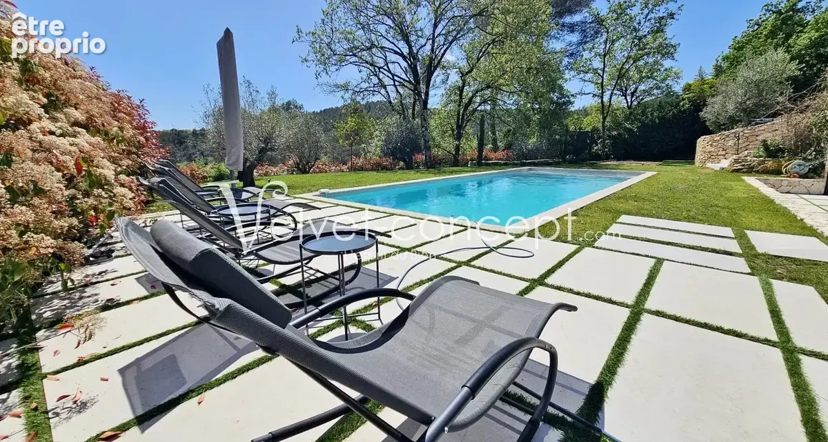 VALBONNE Village à pied - Magnifique Mas en pierre 290m² - photo 2