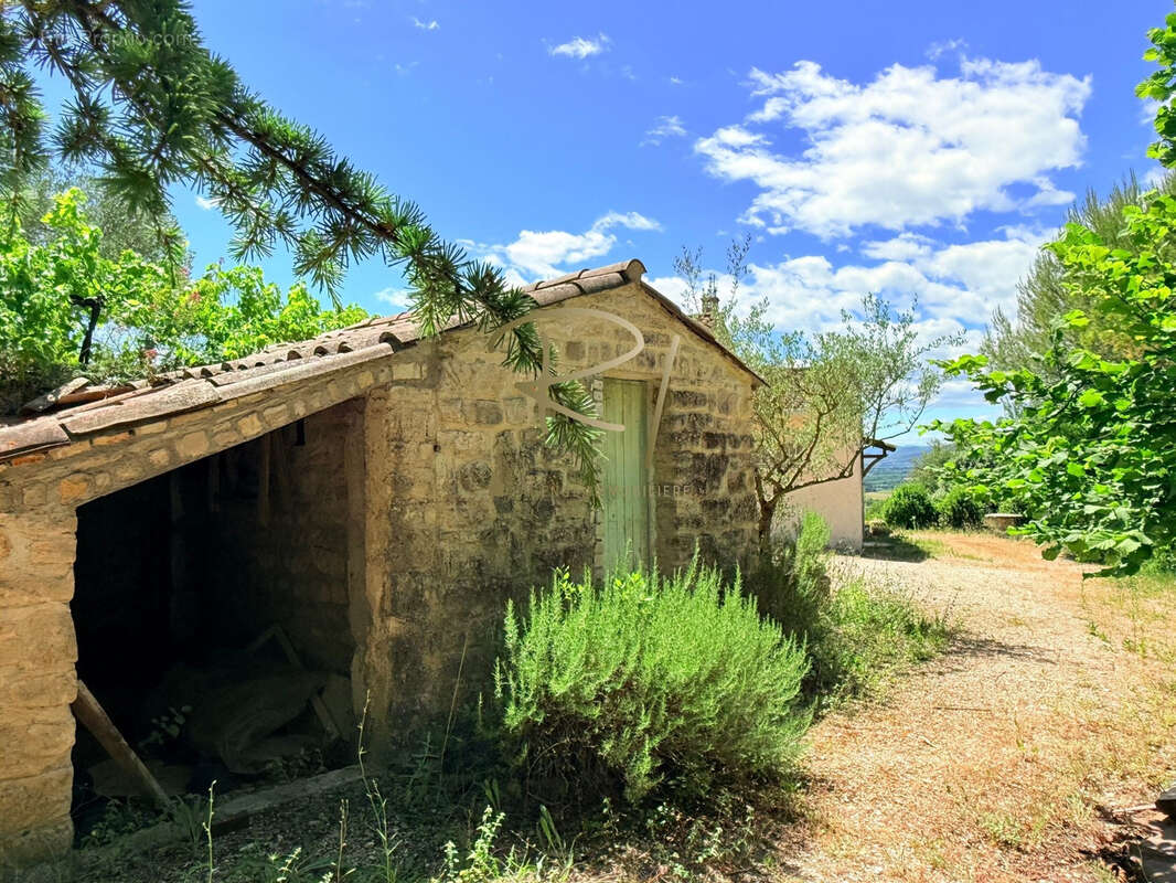 Maison à BARJAC