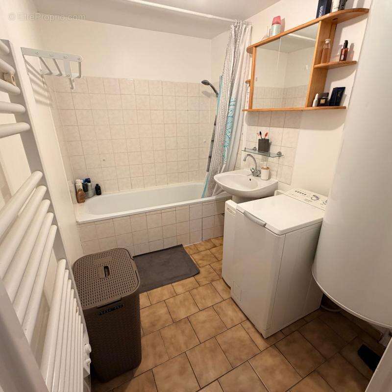 Appartement à SACLAS