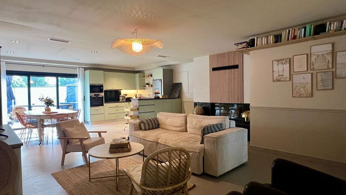 Maison à GUJAN-MESTRAS