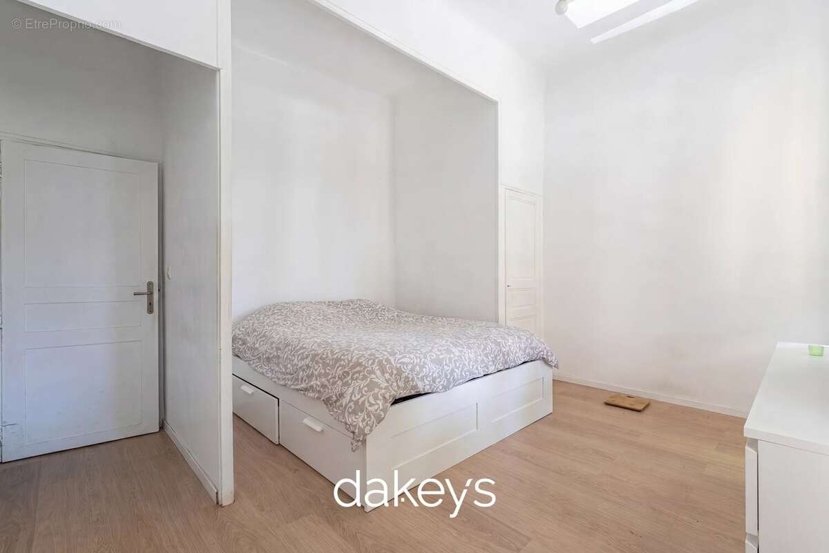 Appartement à MARSEILLE-14E