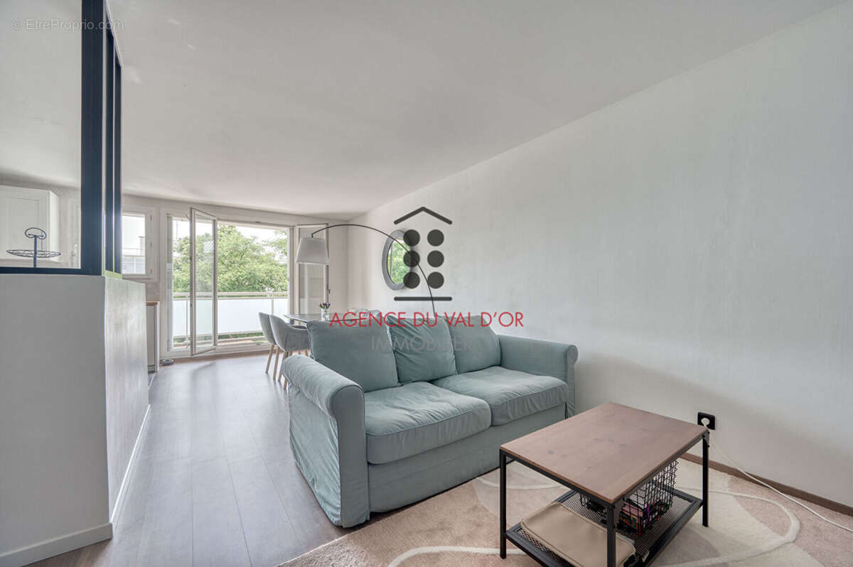 Appartement à SURESNES