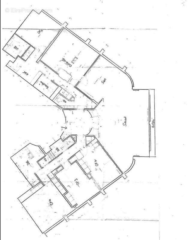 Appartement à PARIS-16E