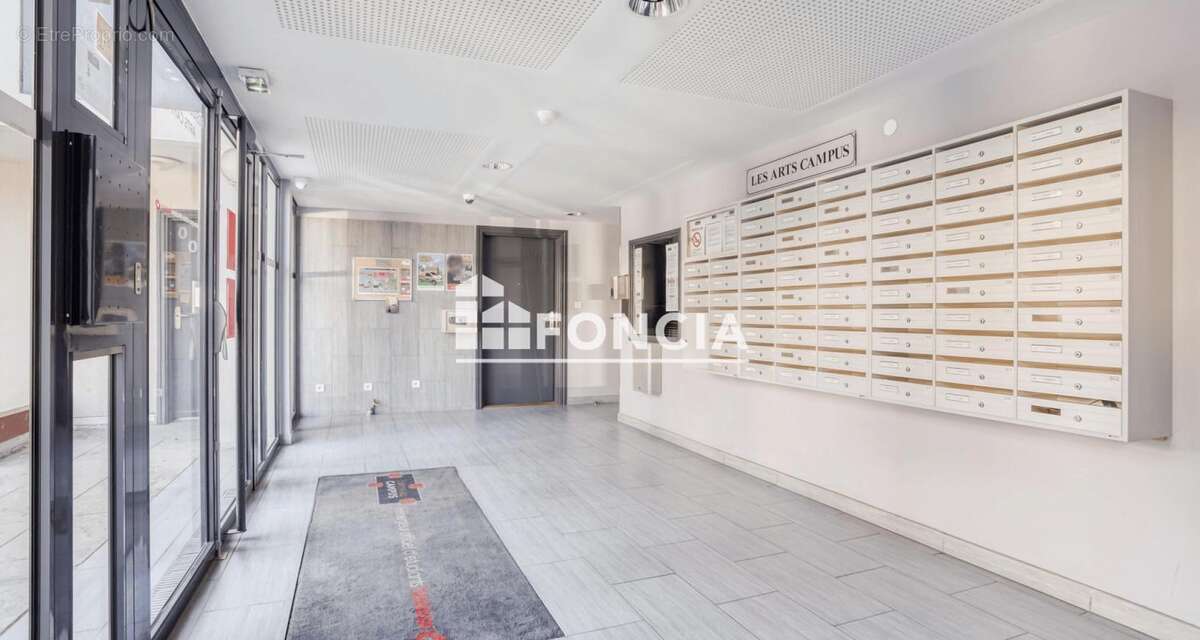 Appartement à VILLEURBANNE