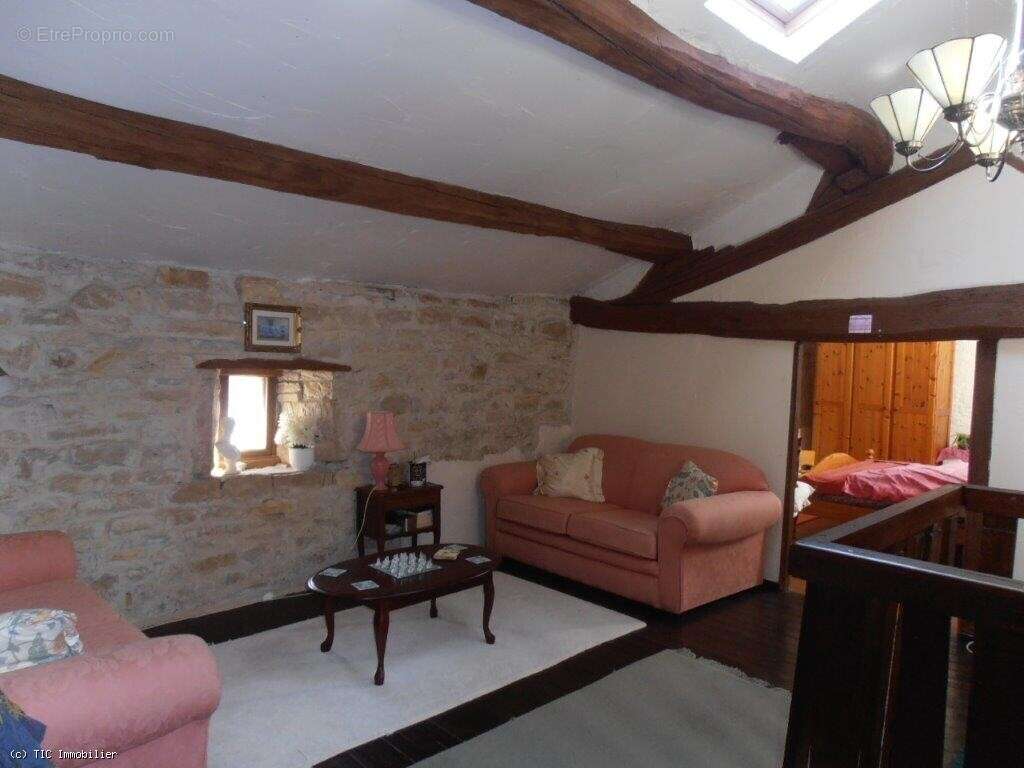 Maison à SAUZE-VAUSSAIS