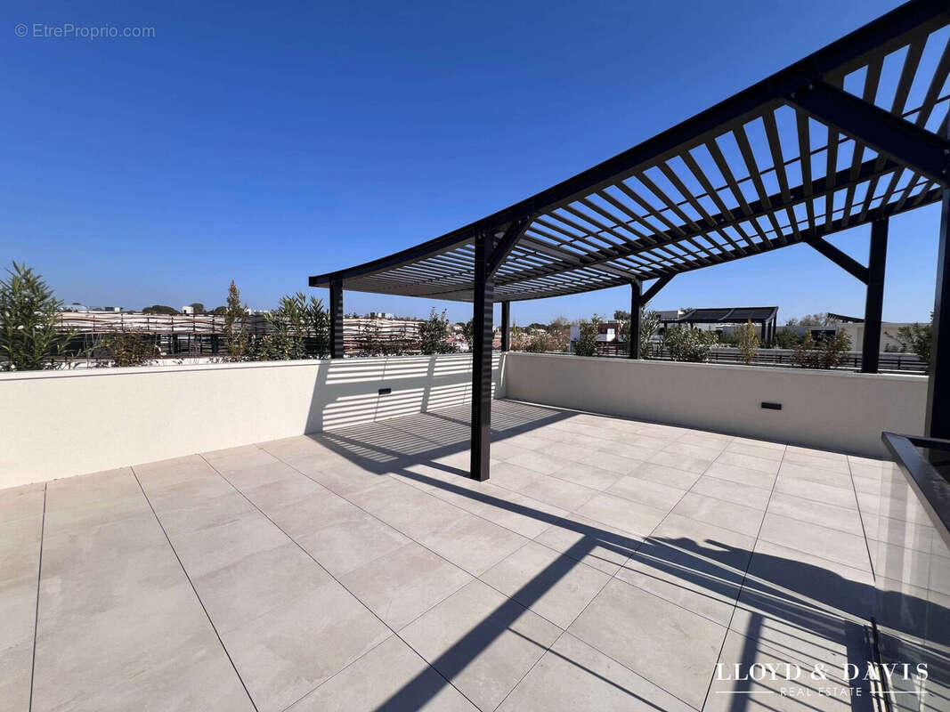 Appartement à SAINT-JEAN-DE-VEDAS