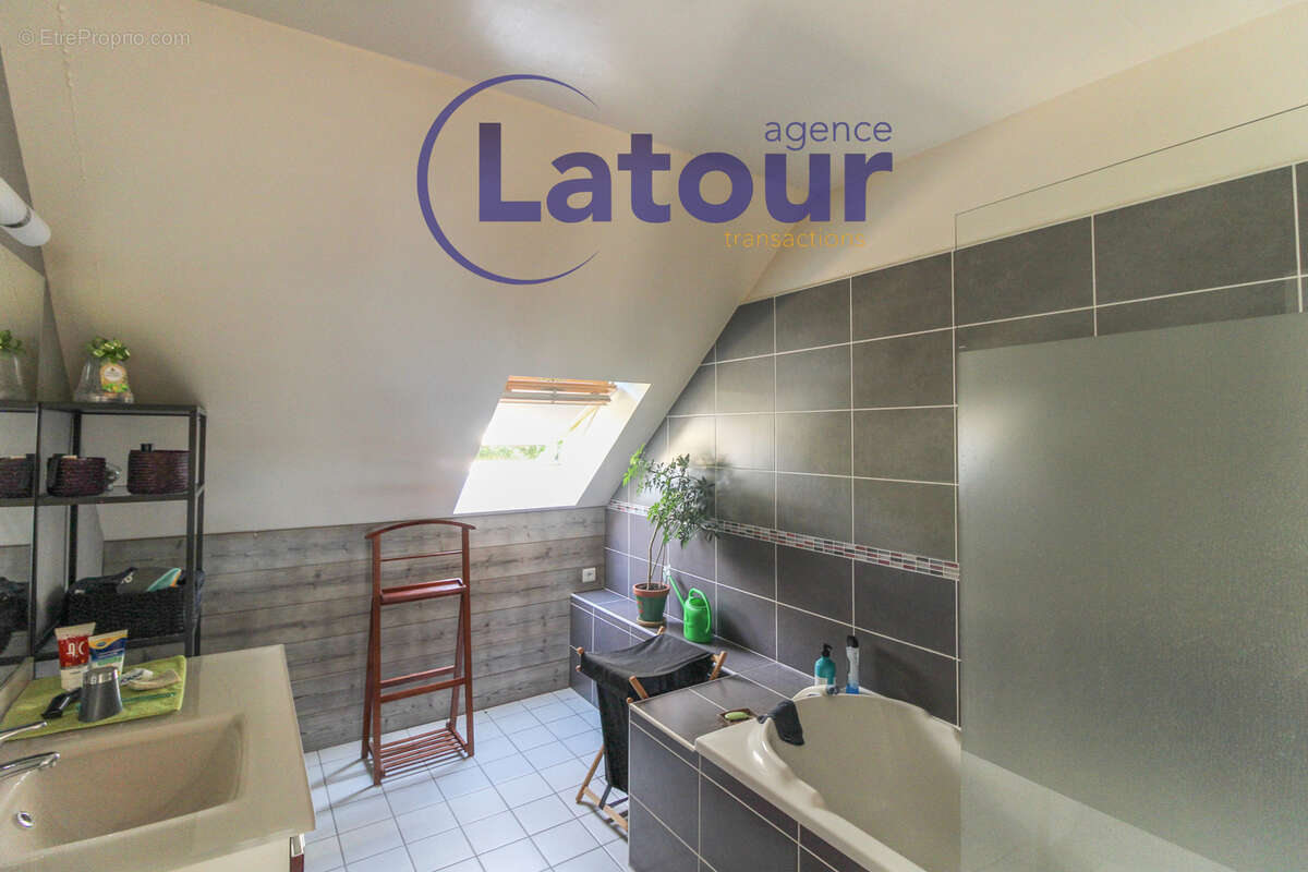 Secteur nonancourt, belle maison traditionnelle, 6 pièces, 4 chambres, 140 m2 - photo 10