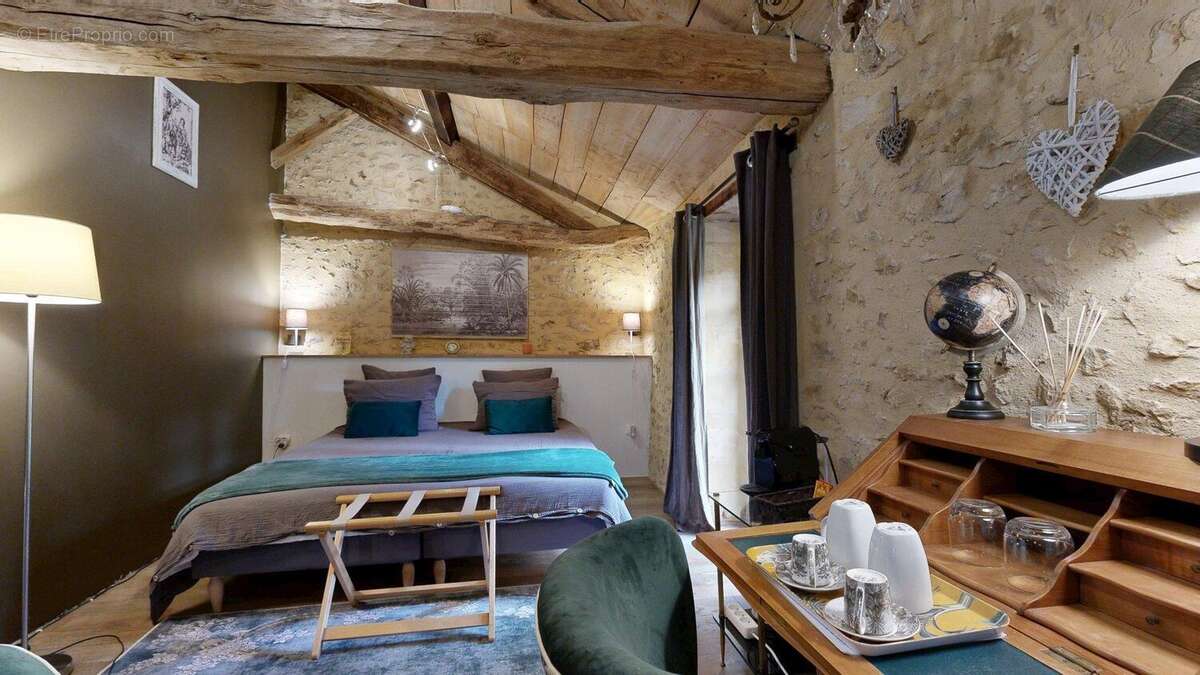 Maisondecharme10242025104312 - Maison à LE BUISSON-DE-CADOUIN