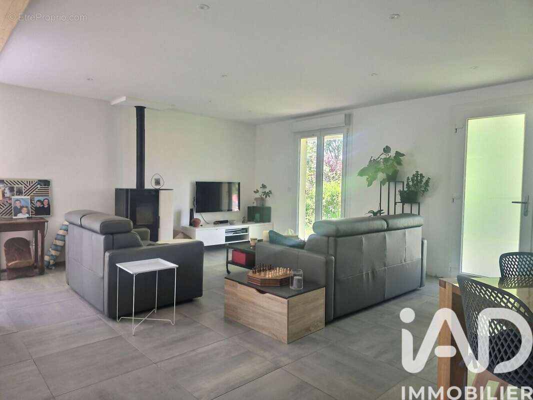 Photo 2 - Maison à ANNET-SUR-MARNE