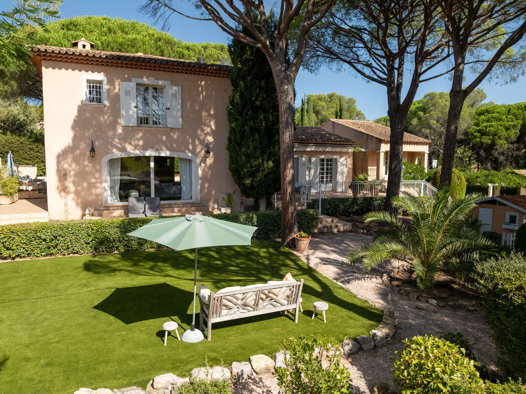 Maison à SAINT-RAPHAEL