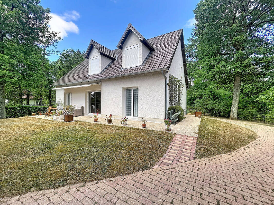 Maison à SAINT-CYR-EN-VAL