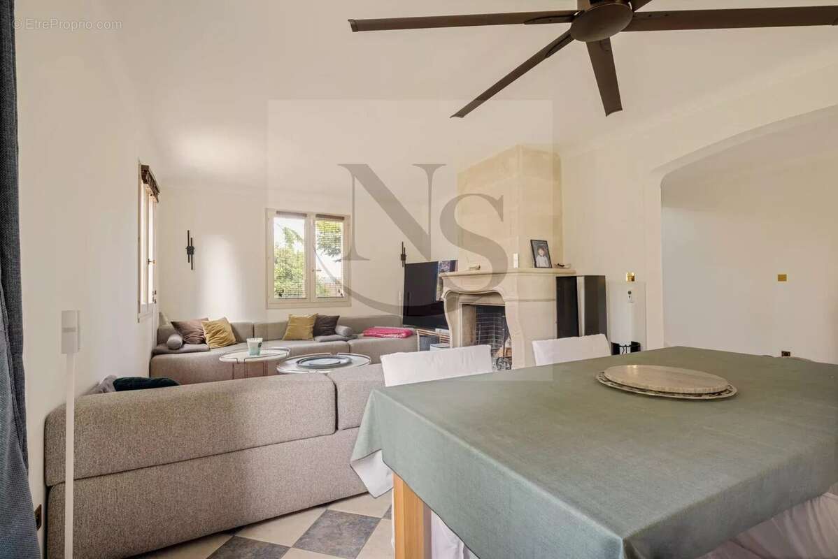 Maison à AIX-EN-PROVENCE