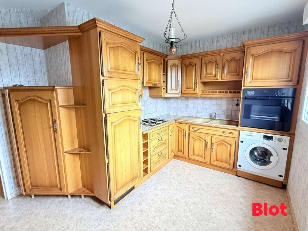 Appartement 63 m² à Rennes  - photo 4