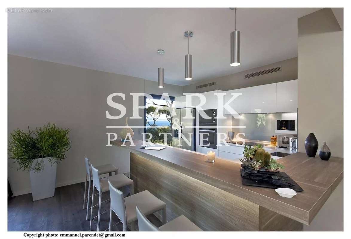 Maison à ROQUEBRUNE-CAP-MARTIN